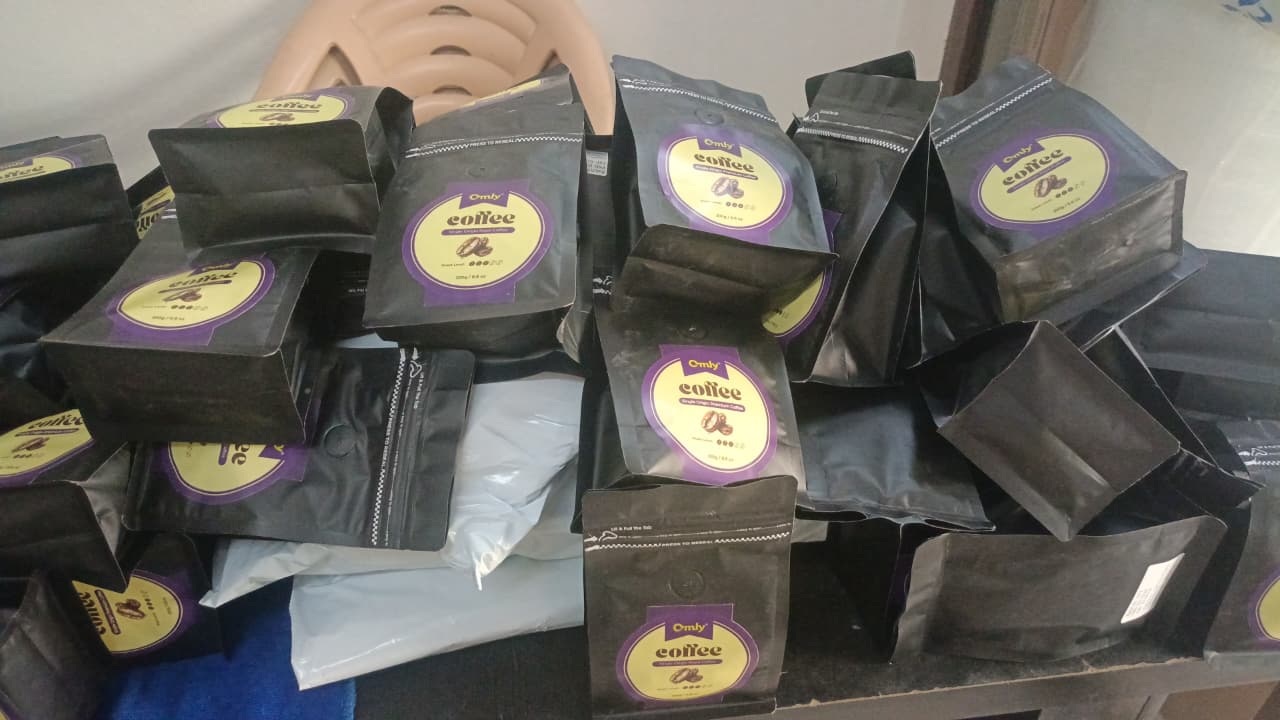 Courier near me kphb